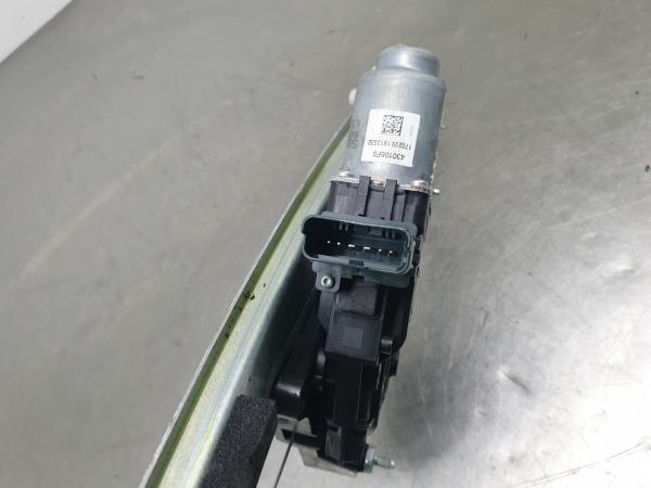 Elevador vidros trás esquerdo RENAULT Megane IV Grandtour (K9A/M_) Imagem-3