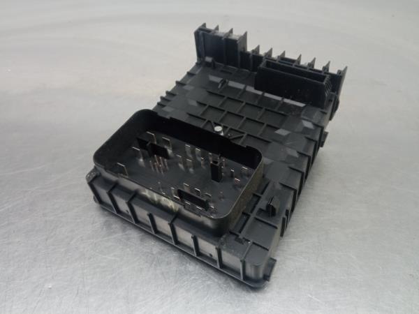 Caixa fusíveis / SAM / BSI VOLKSWAGEN Golf V (1K1) Imagem-2