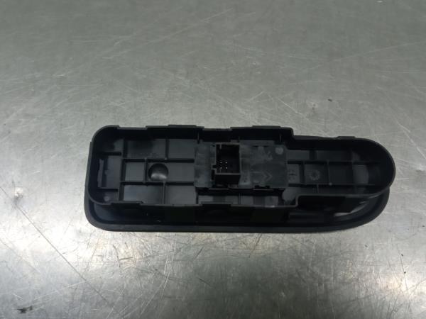 Mando / interruptor elevalunas delantero derecho PEUGEOT 308 CC Imagem-1