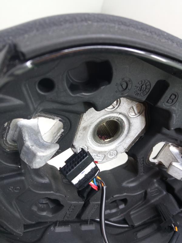 Volante DACIA Sandero III Imagem-6