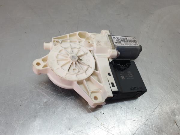 Motore alzacristallo posteriore sinistro RENAULT Megane III (BZ0_)