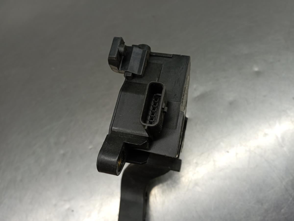 Pedal do acelerador RENAULT Megane III Grandtour (KZ0/1) Imagem-2