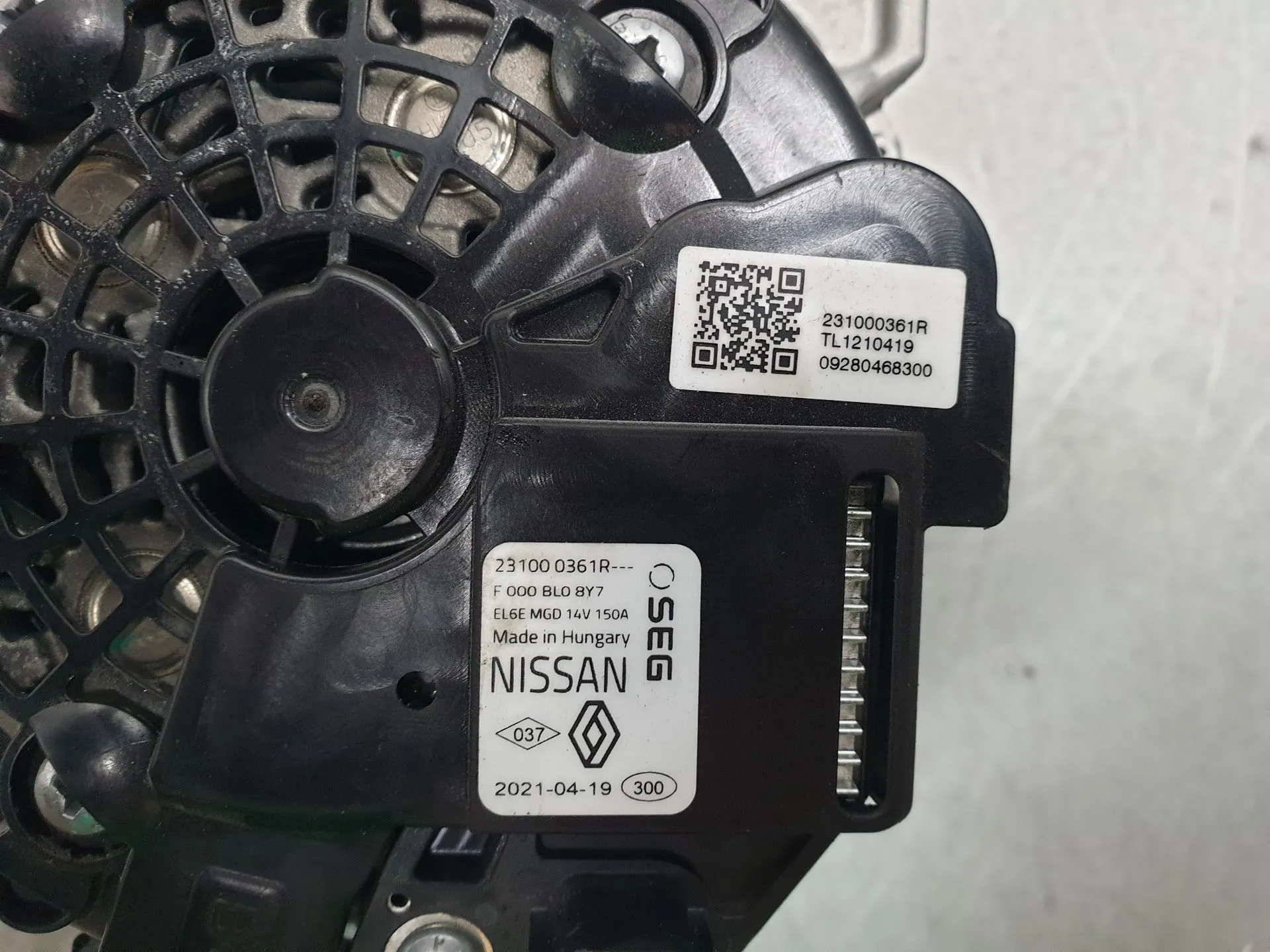 Alternador DACIA Sandero III Imagem-4