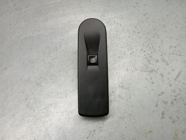 Mando / interruptor elevalunas delantero derecho RENAULT Captur (J5_)