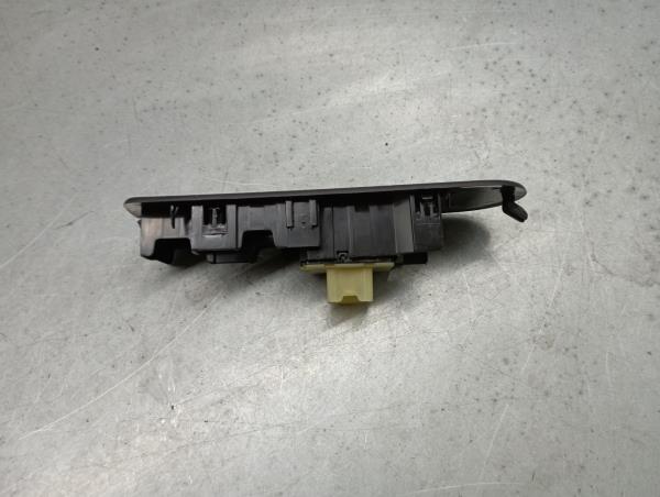 Mando / interruptor elevalunas delantero derecho RENAULT Captur (J5_) Imagem-2