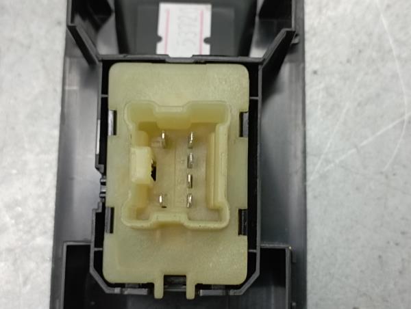 Mando / interruptor elevalunas delantero derecho RENAULT Captur (J5_) Imagem-3