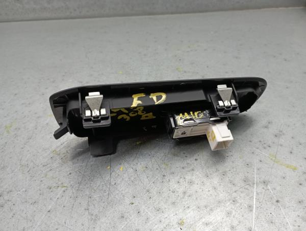 Mando / interruptor elevalunas delantero derecho PEUGEOT 308 II Imagem-1