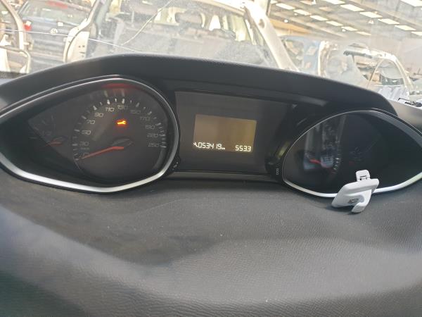 Quadrante / Cuadro de instrumentos PEUGEOT 308 II Imagem-7