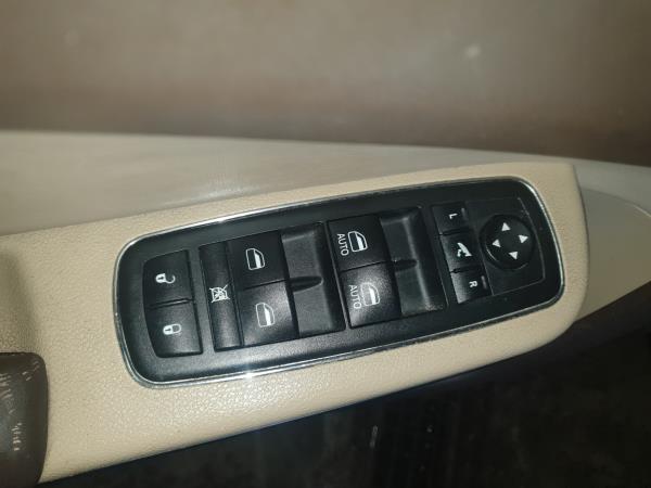 Mando / interruptor elevalunas delantero izquierdo LANCIA Thema (LX_)