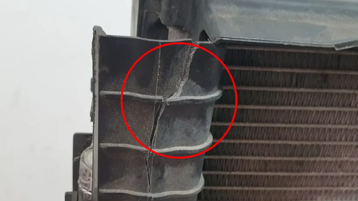 AC radiator BMW X5 (E70) Imagem-4