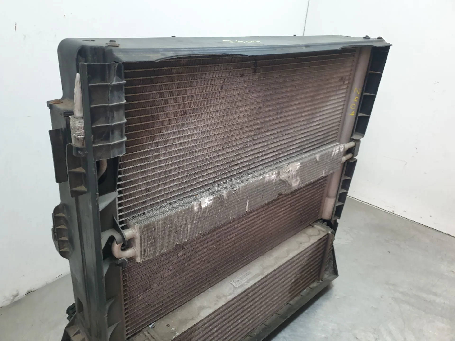 AC radiator BMW X5 (E70) Imagem-3