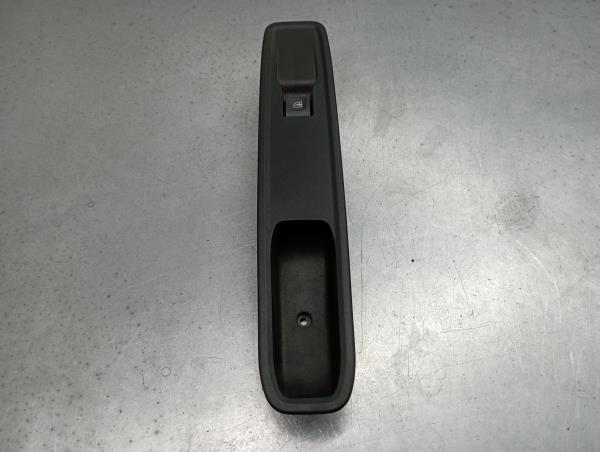 Mando / interruptor elevalunas delantero derecho DACIA Sandero III