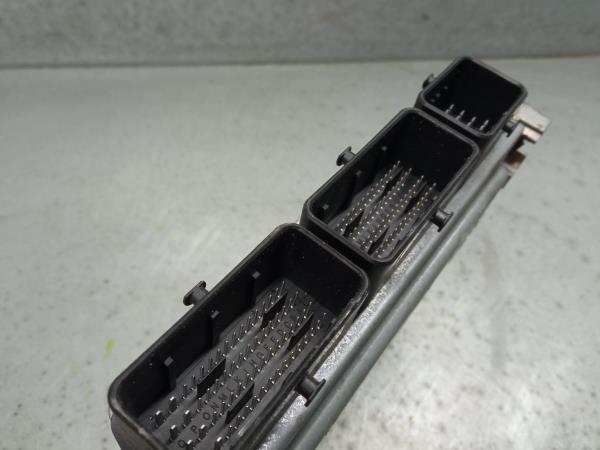 Centralina motor / ECU RENAULT Captur (J5_) Imagem-2