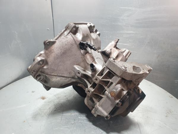 Manual gearbox OPEL Corsa D Imagem-2