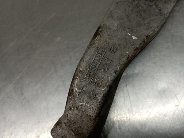 Braccio di sospensione anteriore destra MERCEDES-BENZ Classe E (W212) Imagem-1