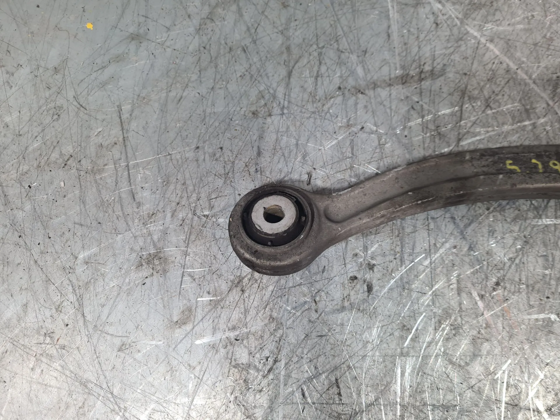 Braccio di sospensione posteriore destro MERCEDES-BENZ Classe E (W212) Imagem-2