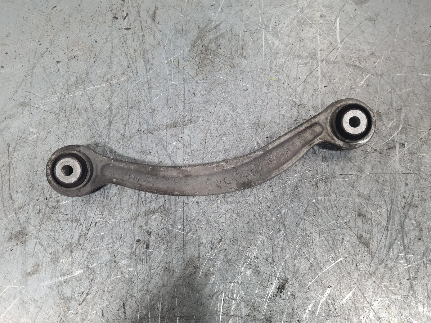 Braccio di sospensione posteriore destro MERCEDES-BENZ Classe E (W212) Imagem-3