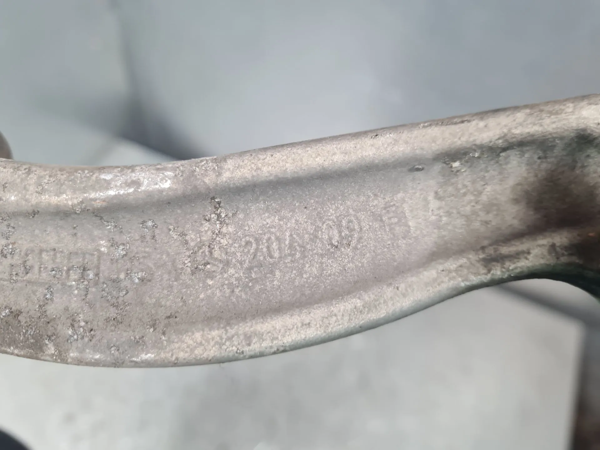 Braccio di sospensione posteriore destro MERCEDES-BENZ Classe E (W212) Imagem-4