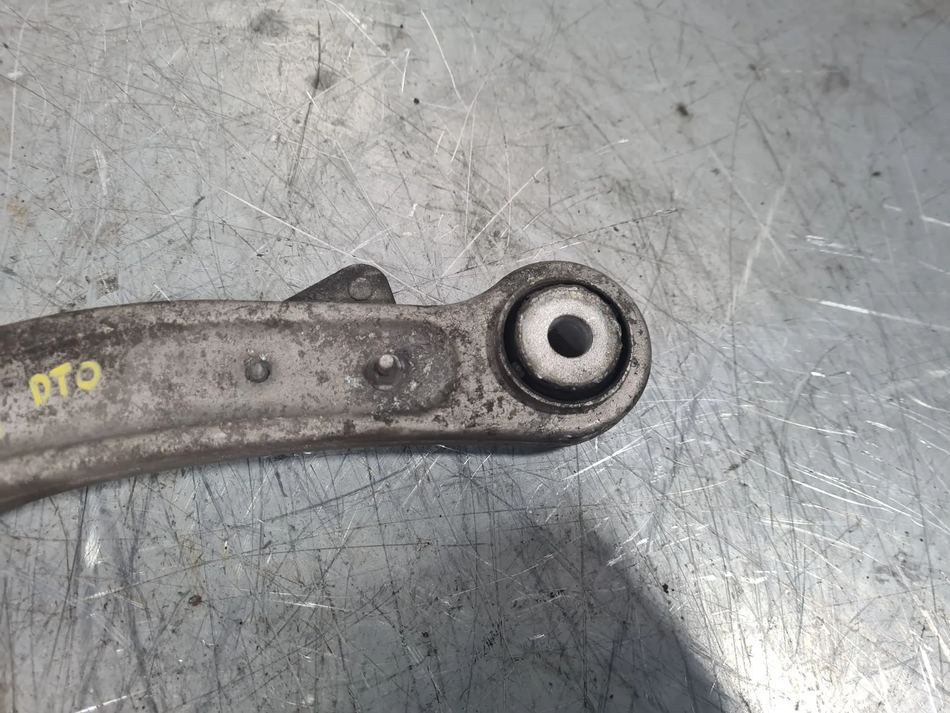 Braccio di sospensione posteriore destro MERCEDES-BENZ Classe E (W212) Imagem-2