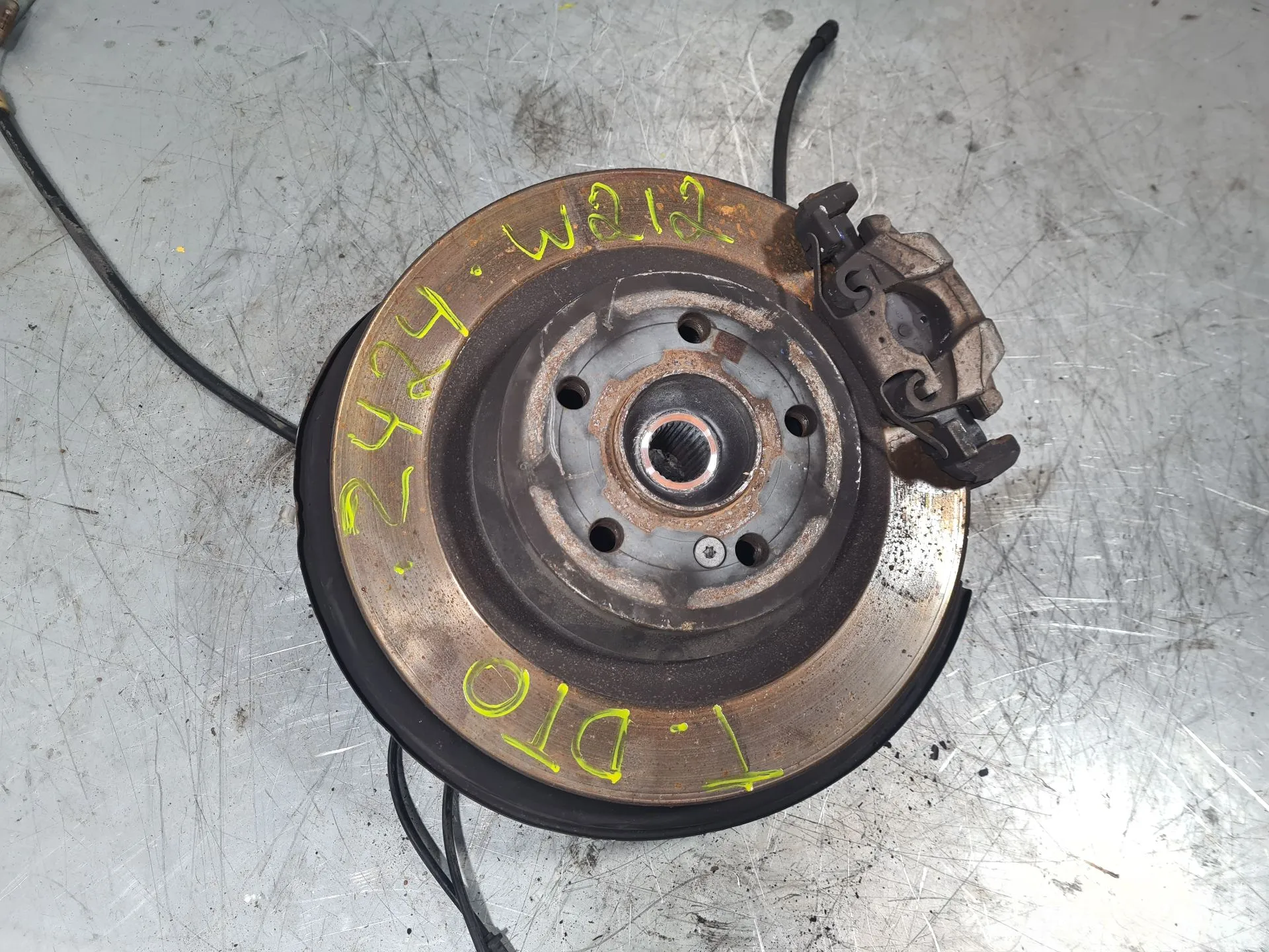 Fusello posteriore destro MERCEDES-BENZ Classe E (W212)