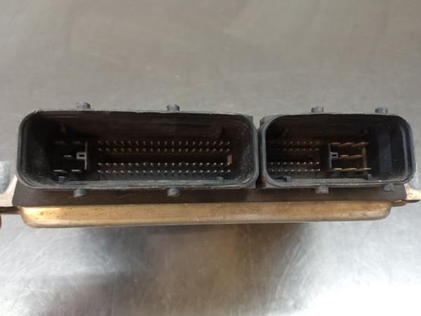 Centralina motor / ECU VOLKSWAGEN Polo (6N) Imagem-1