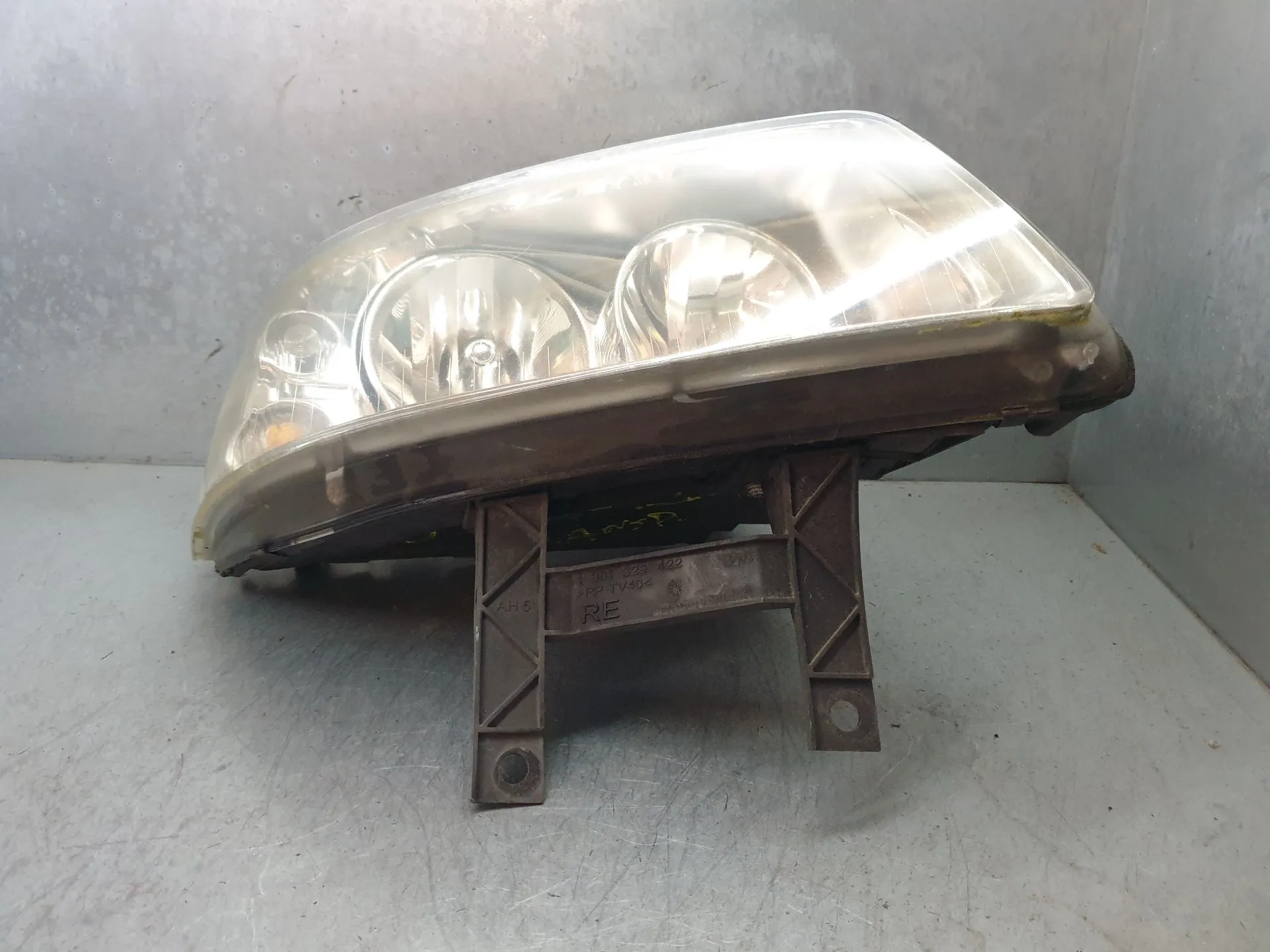 Ótica / farol direita VOLKSWAGEN Multivan Imagem-2