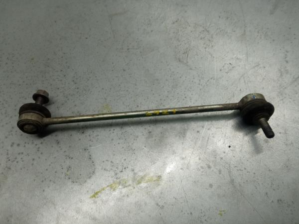 Tie rods / stabilizer links BMW X1 (F48)