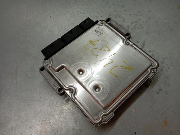 Centralina motor / ECU RENAULT Clio IV (BH_) Imagem-2