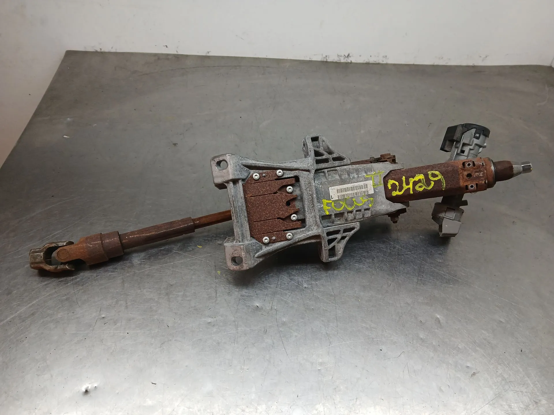 Colonna dello sterzo FORD Focus II (DA_)