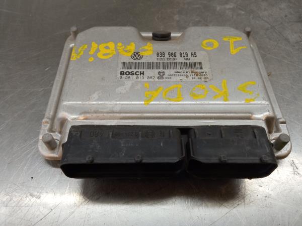Centralina motor / ECU SKODA Fabia II Hatchback (542, 5J)