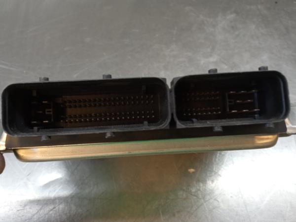 Centralina motor / ECU SKODA Fabia II Hatchback (542, 5J) Imagem-2
