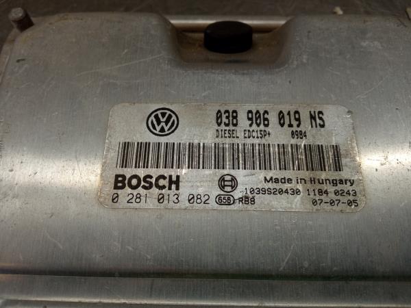 Centralina motor / ECU SKODA Fabia II Hatchback (542, 5J) Imagem-4