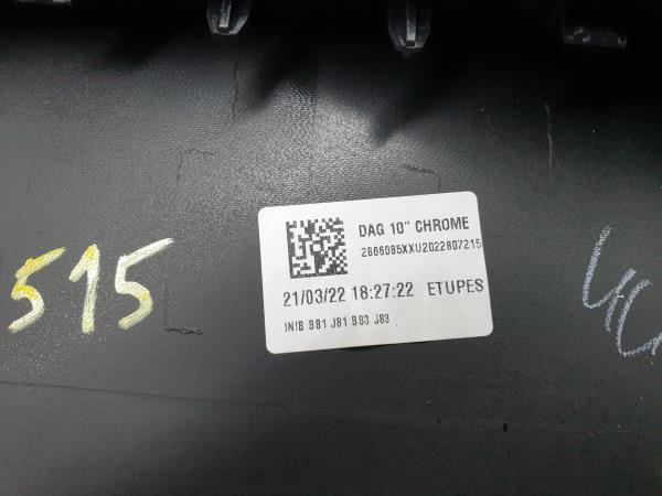 Friso tablier PEUGEOT 308 III Imagem-4