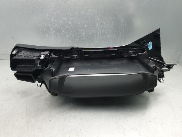 Friso tablier PEUGEOT 308 III Imagem-2