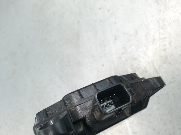 Radar sensor RENAULT Megane IV (B9A/M_) Imagem-2