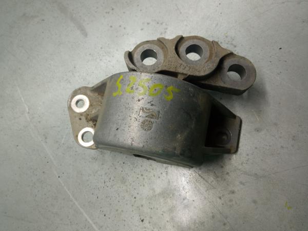Engine Mount FIAT 500L (351_, 352_)
