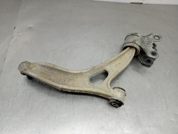 Brazo suspensión delantero izquierdo FORD Focus III