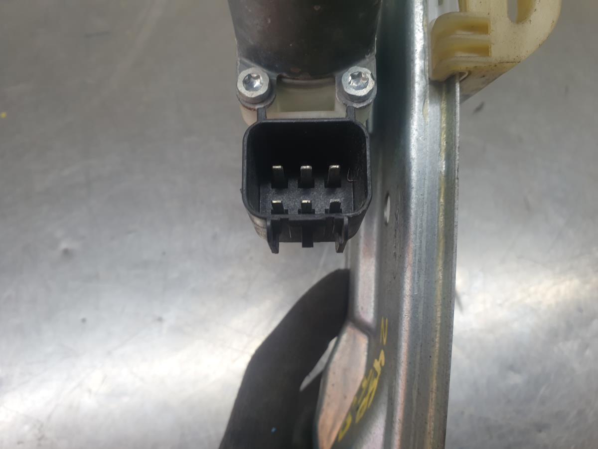 Elevador vidros trás direito FORD Focus III Imagem-4