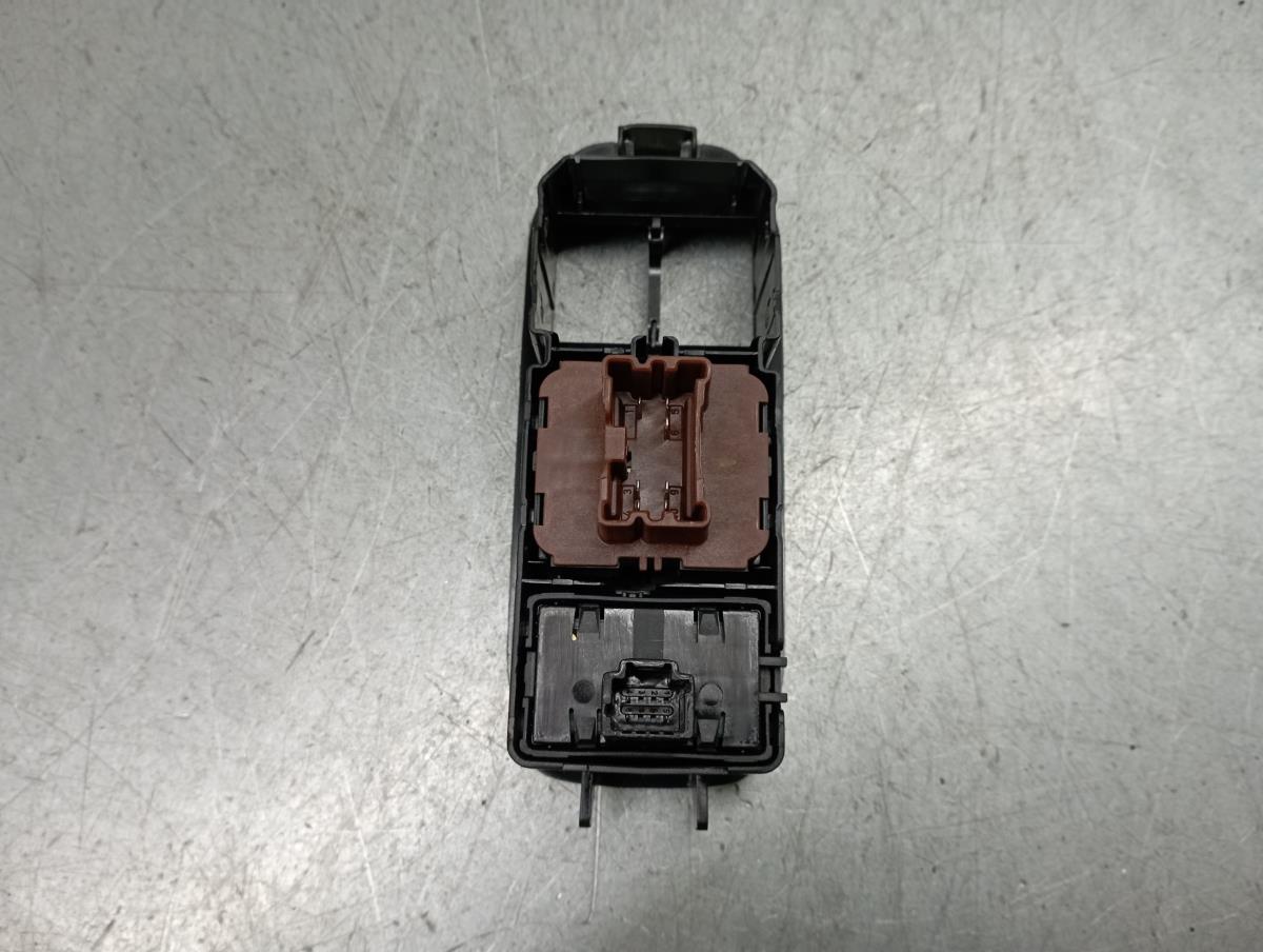 Left Front window control DACIA Duster (HM_) Imagem-1