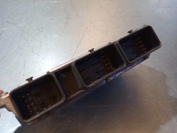 Centralina motor / ECU RENAULT Laguna II (BG0/1_) Imagem-2