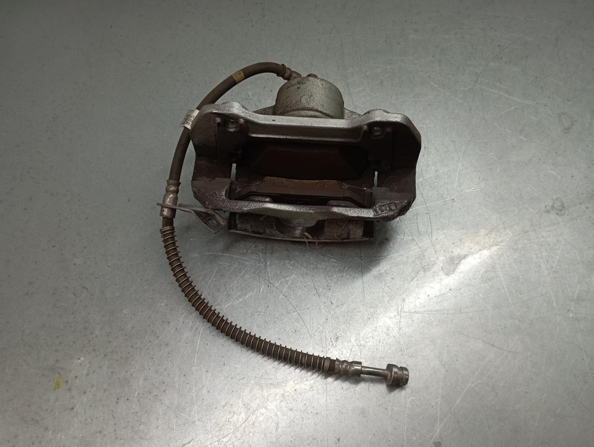 Pinça travão / maxila de travão frente esquerda KIA Ceed (CD)