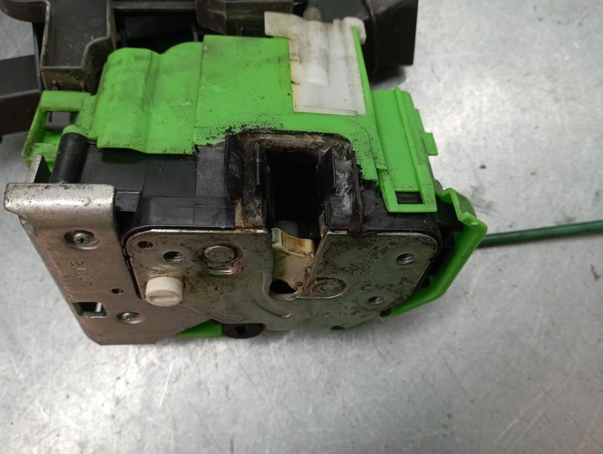 Fechadura / fecho porta trás direito ALFA ROMEO Giulietta (940_) Imagem-2