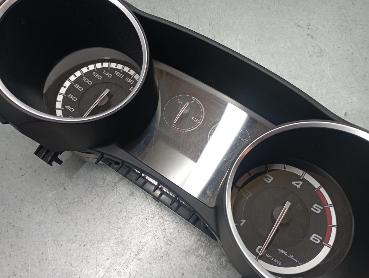 Quadro strumenti / Pannello strumenti ALFA ROMEO Giulietta (940_)