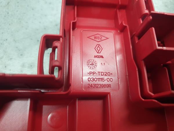 Modulo controllo della batteria DACIA Duster (HM_) Imagem-4