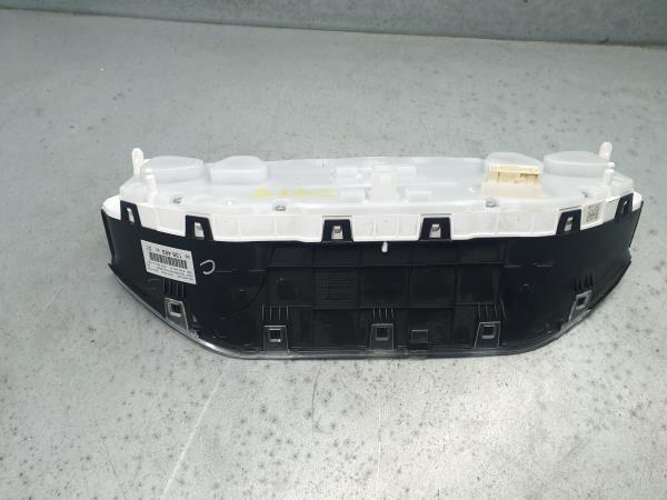 Quadrante / painel de instrumentos PEUGEOT 208 Imagem-3