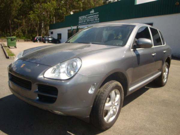 Frontale in fibra o lamiera PORSCHE Cayenne (9PA)