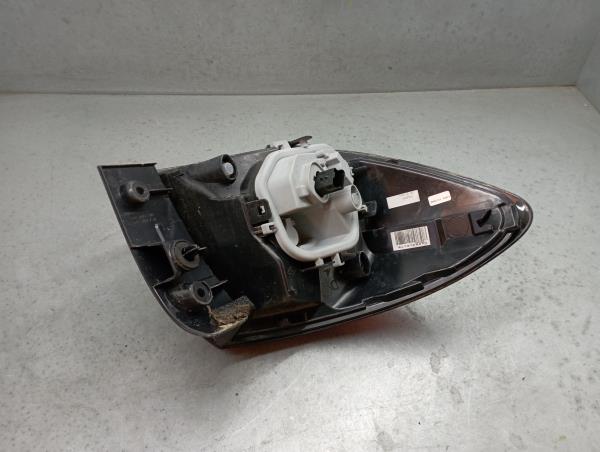 Feu arrière Droite RENAULT Captur (J5_) Imagem-2