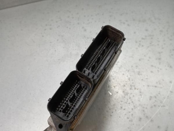 Centralina motor / ECU OPEL Zafira Tourer (P12) Imagem-1