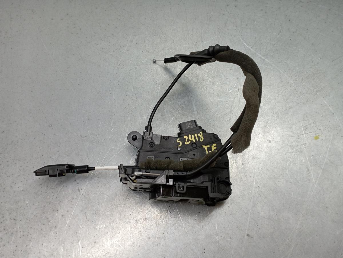 Cerradura / cierre puerta trasera izquierda RENAULT Captur (J5_)