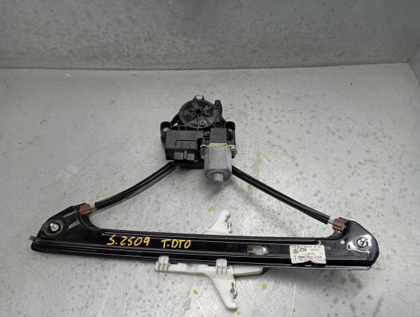 Elevador vidros trás direito VOLKSWAGEN Golf VII (5G1, BQ1, BE1, BE2) Imagem-1